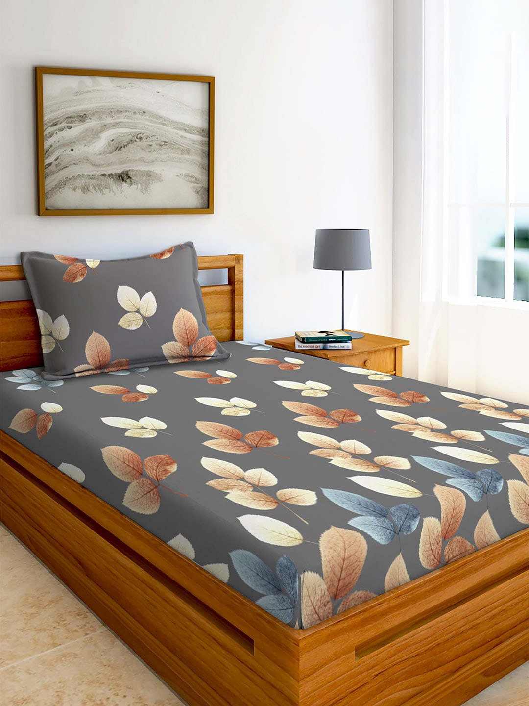 

AEROHAVEN Grey & Brown Floral 210 TC Single Bedsheet with 1 Pillow Covers