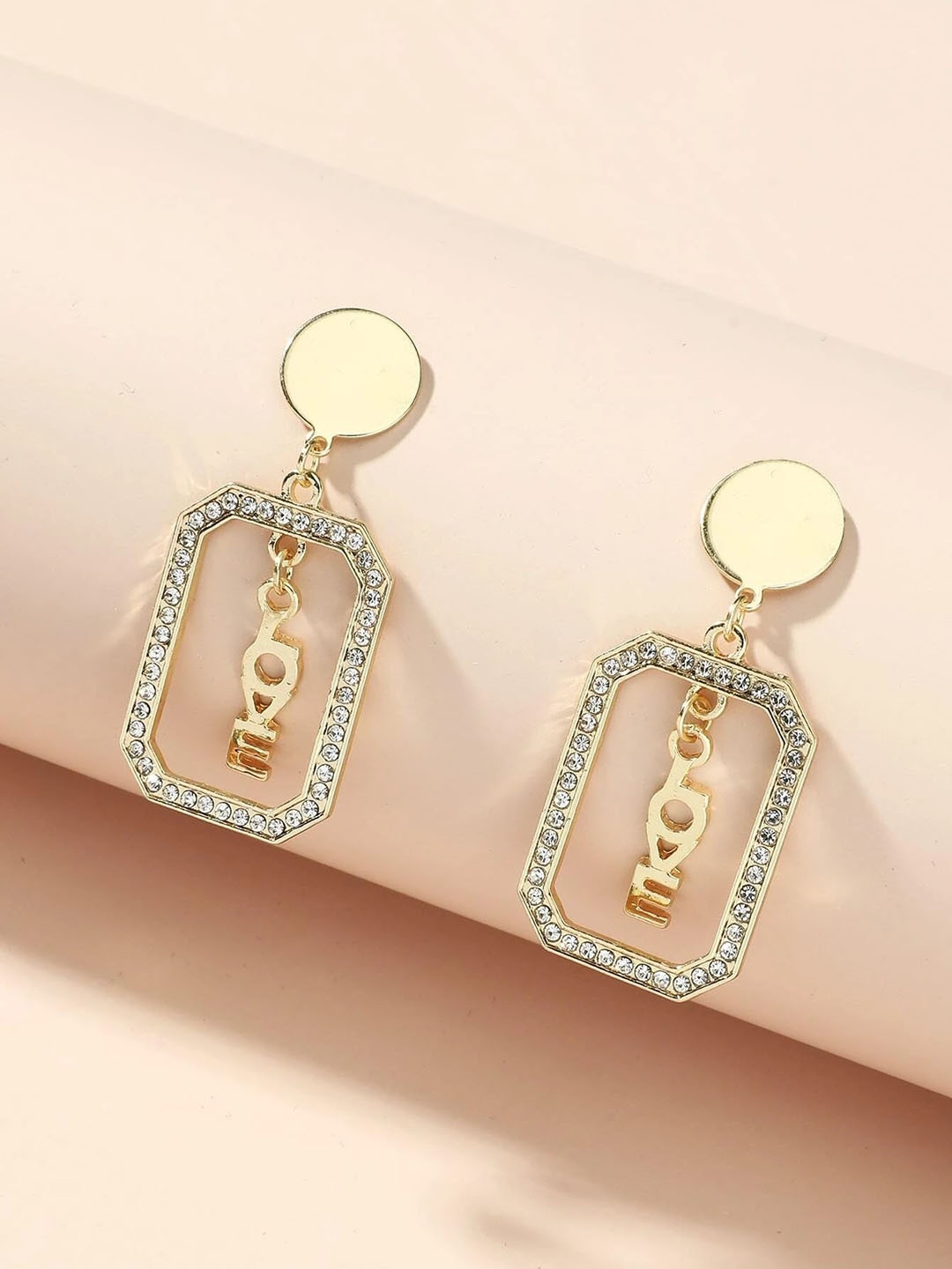 

OOMPH Women Geometric Drop Earrings, Gold
