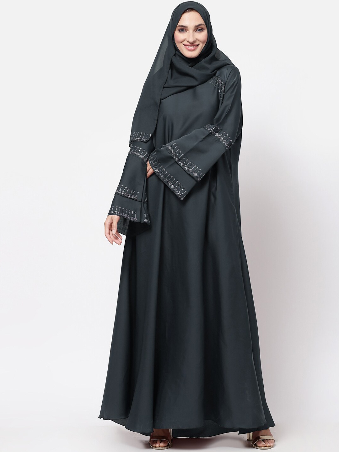 

KLOTTHE Women Grey Embellished Burqa With Scarf