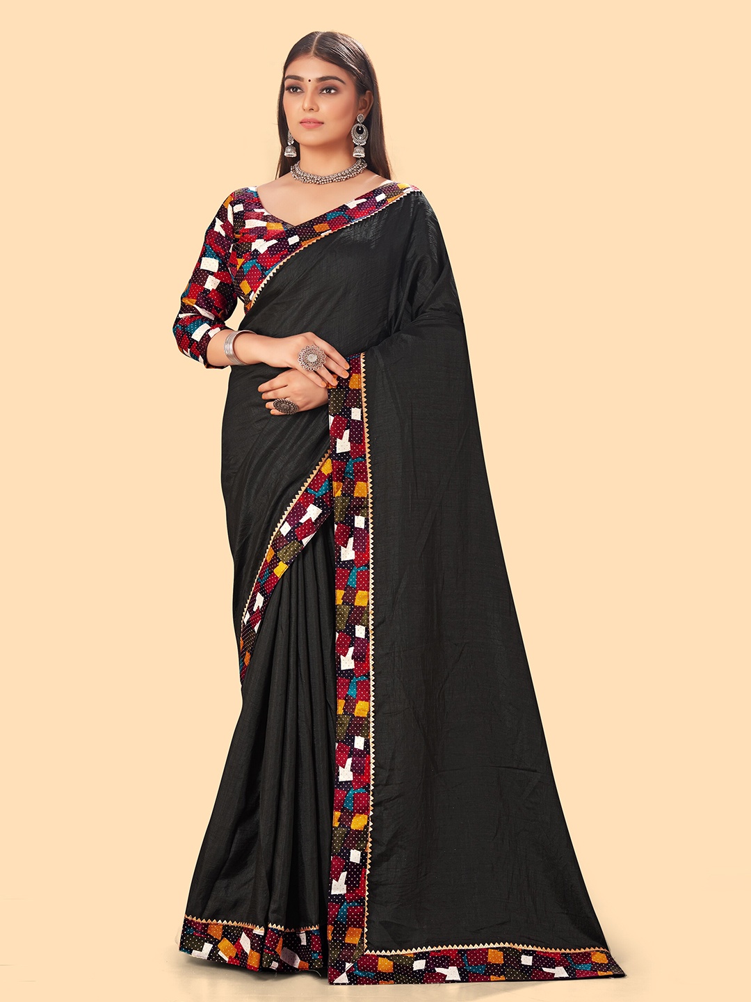 

TEREZA Black & Yellow Solid Pure Chiffon Saree