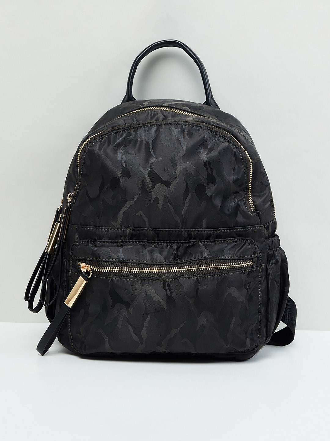 

max Women Black Camouflage Backpack