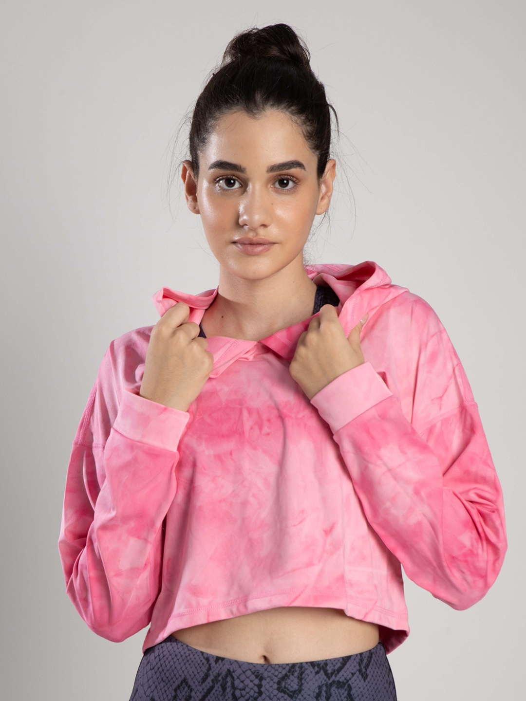 

SKNZ Women Pink Tie and Dye Dyed Drop-Shoulder Sleeves Boxy T-shirt