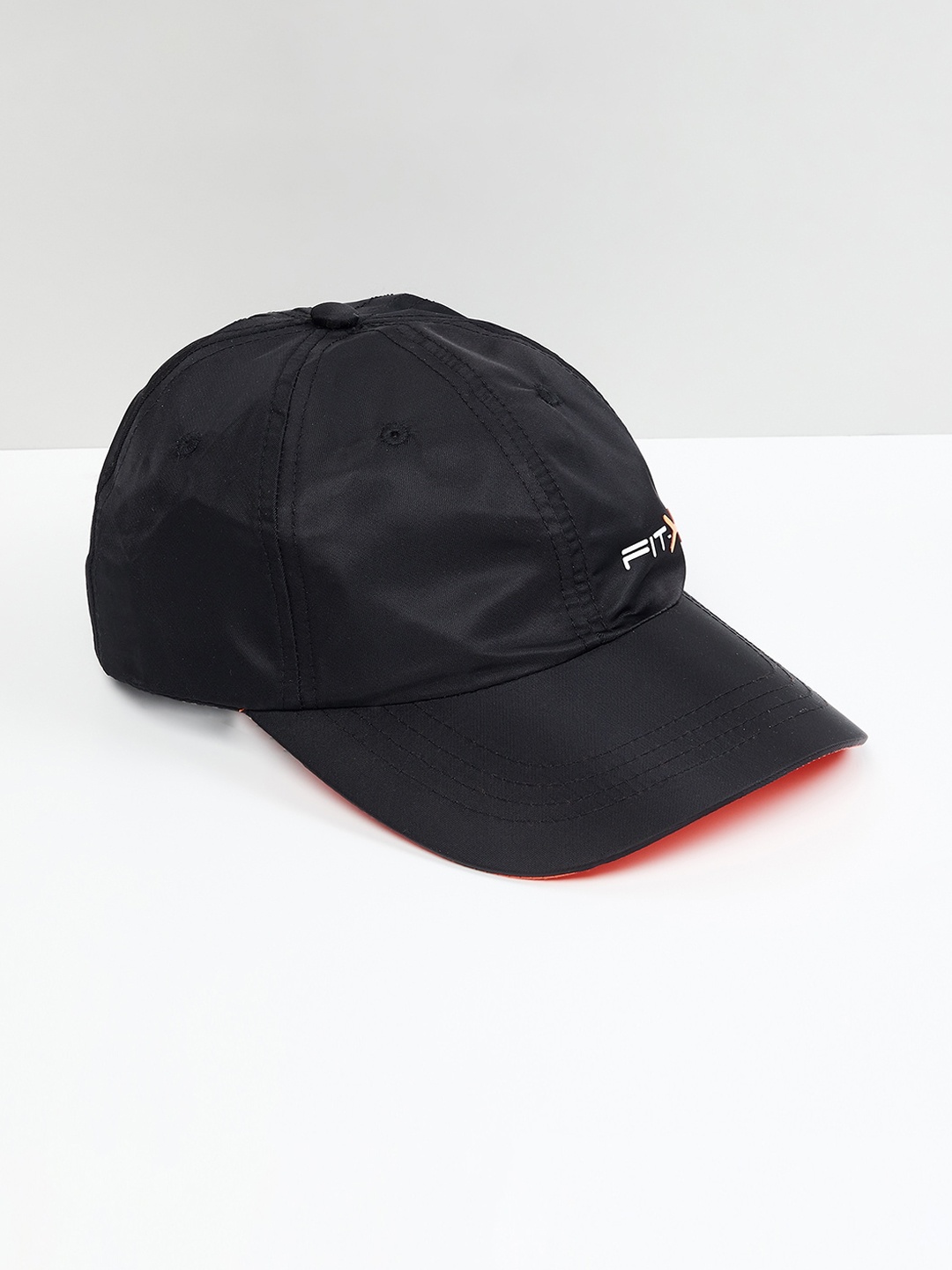 

max Men Solid Cap, Black