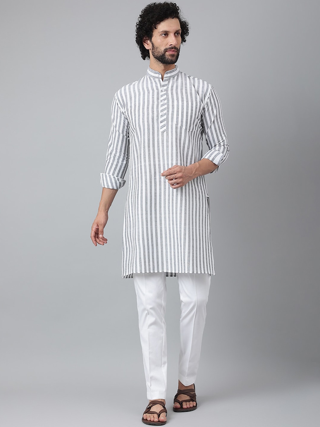 

RIAG Men Grey & White Striped Cotton Kurta
