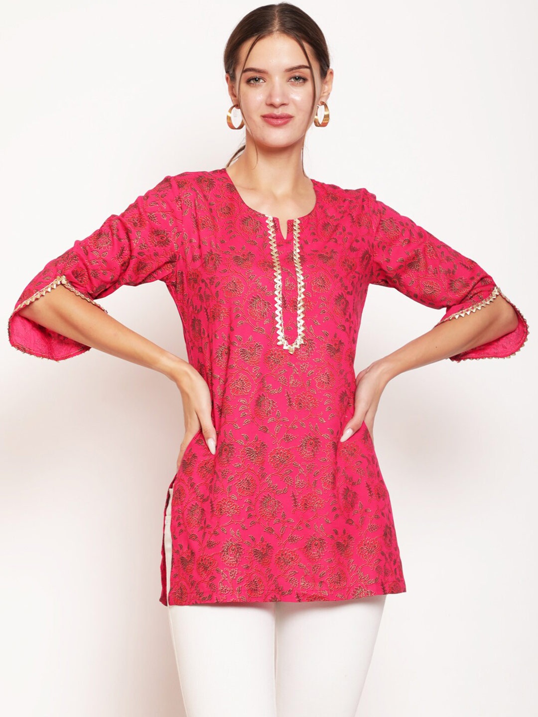 

AKIMIA Women Fuchsia Printed Gotta Patti Gotta Patti Kurti