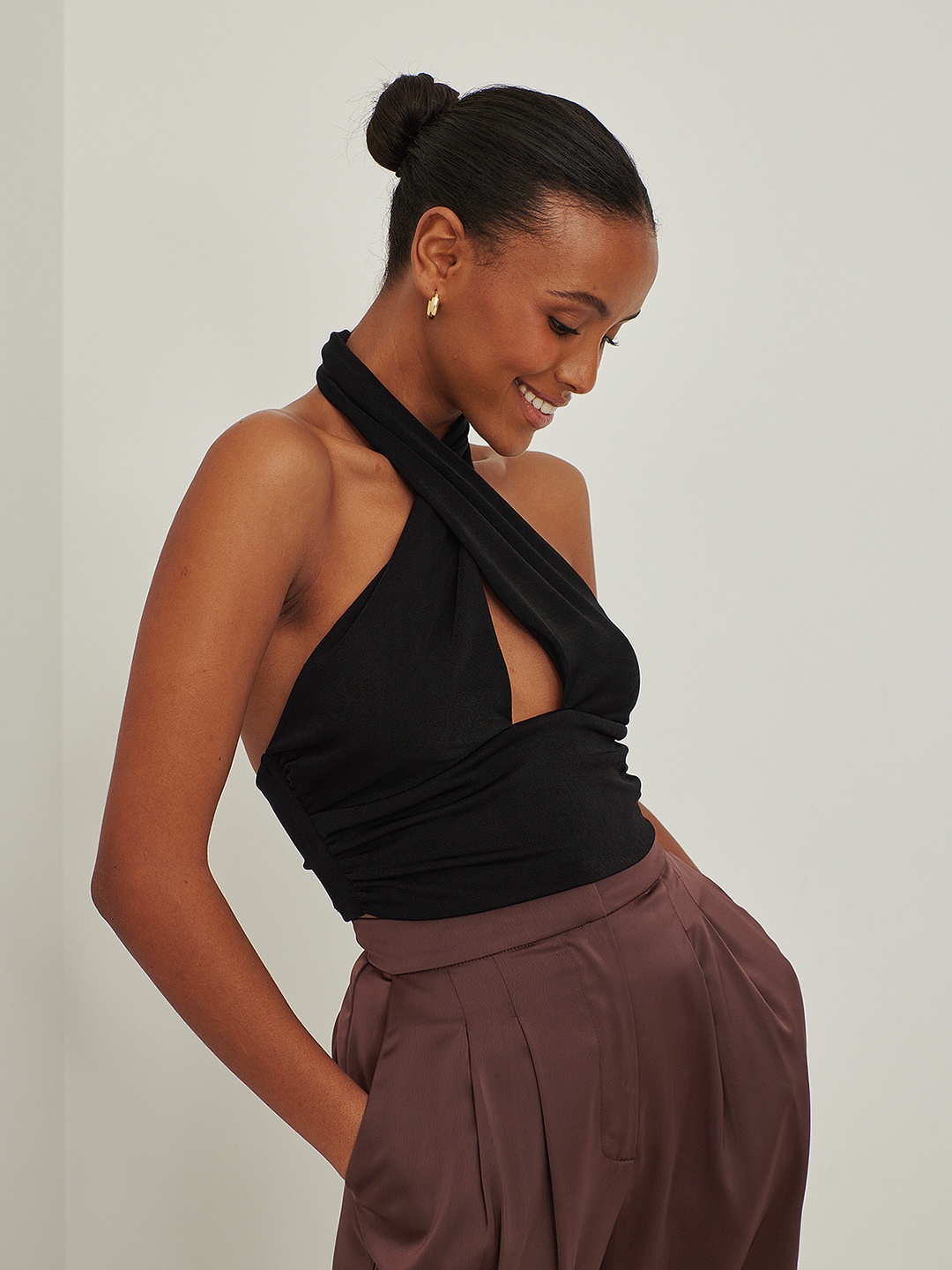 

NA-KD Black Halter Neck Top
