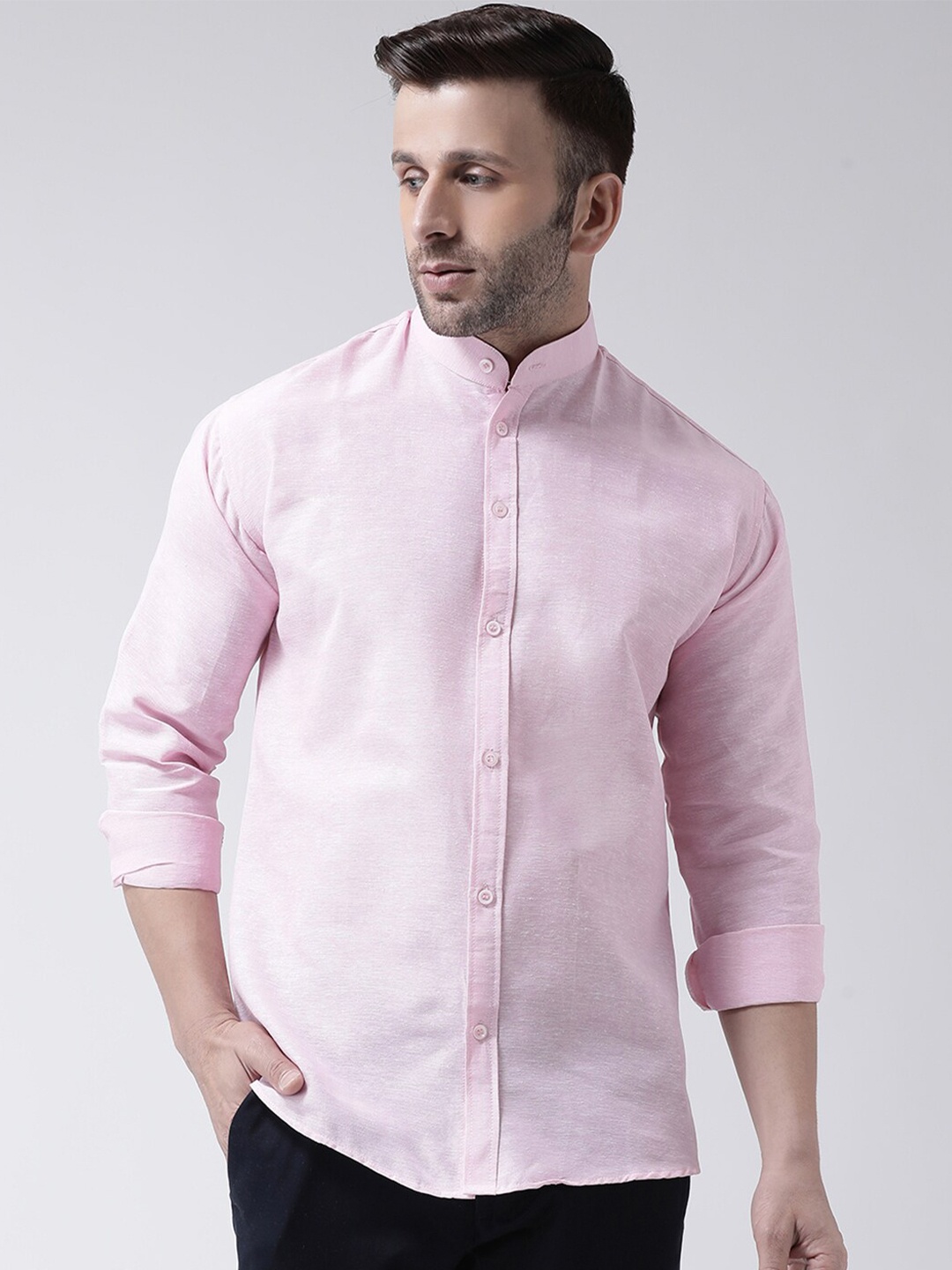 

RIAG Men Pink Solid Casual Shirt