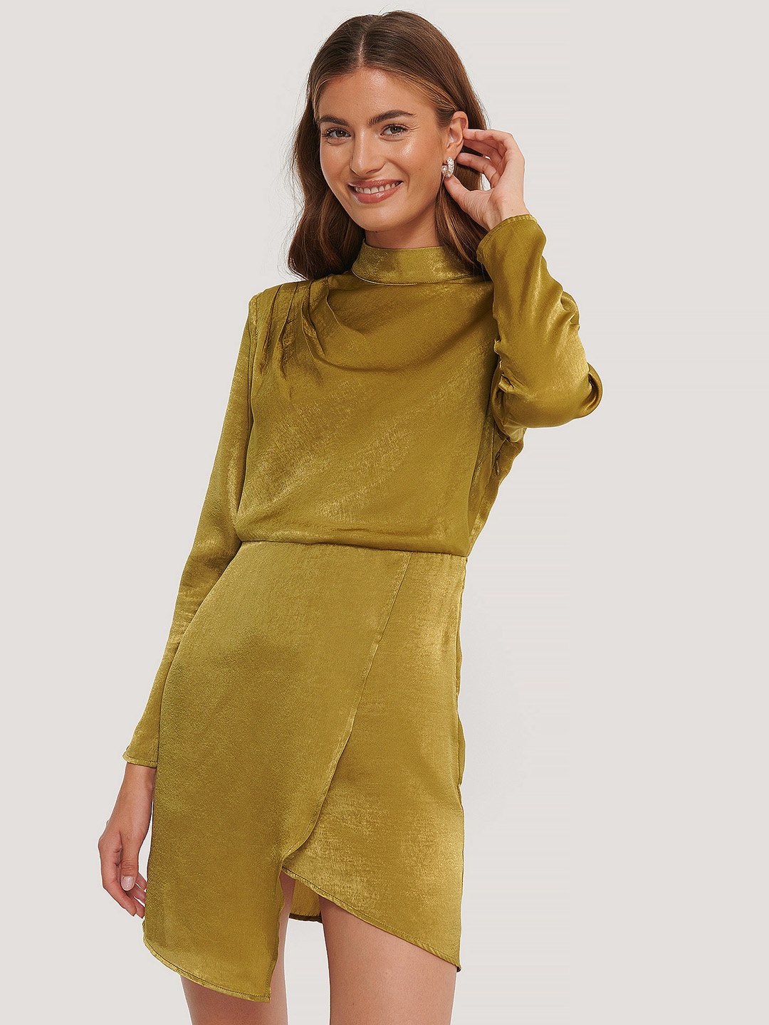 

NA-KD Olive Green High-Neck Layered Sheath Mini Dress