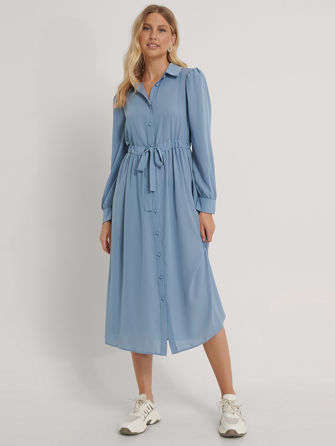

NA-KD Blue Solid Shirt Midi Dress with Tie-Up Detail
