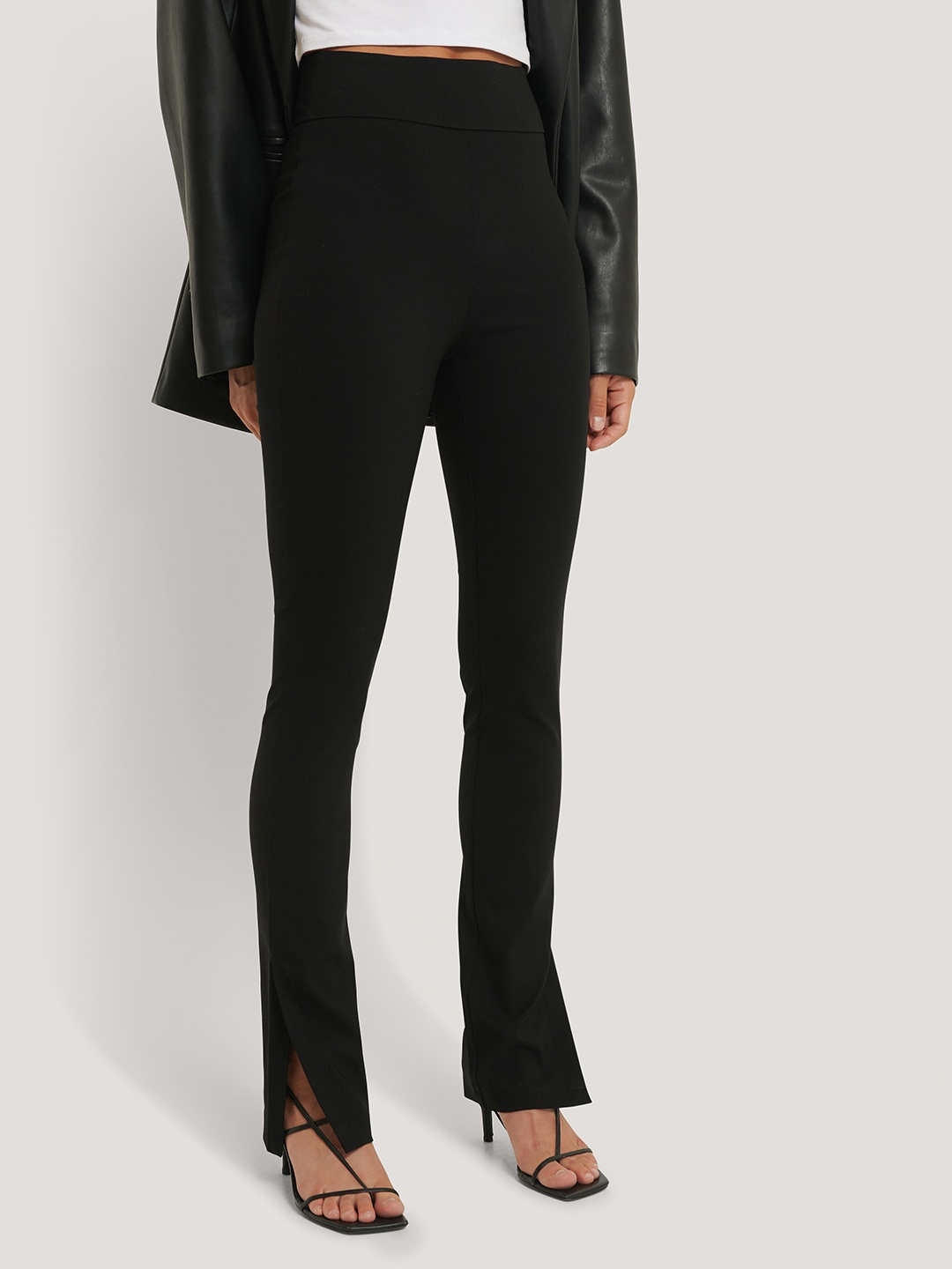

NA-KD Women Black Solid Slim Fit High-Rise Slit Formal Trousers