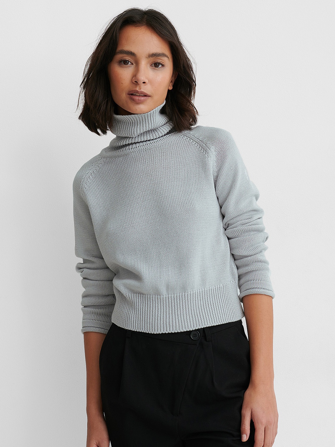 

NA-KD Women Grey Solid Pullover