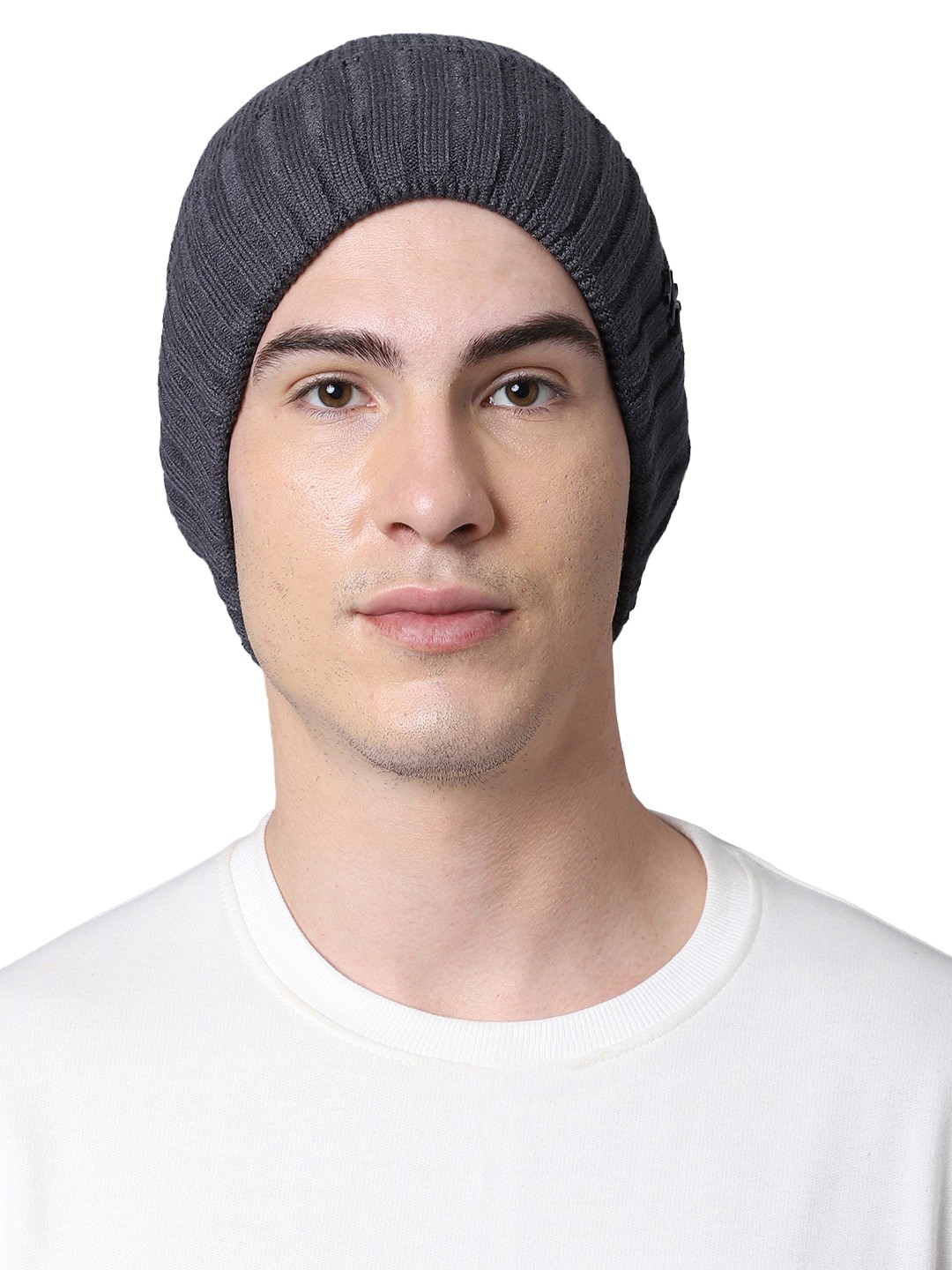 

ELLIS Men Solid Beanie, Grey