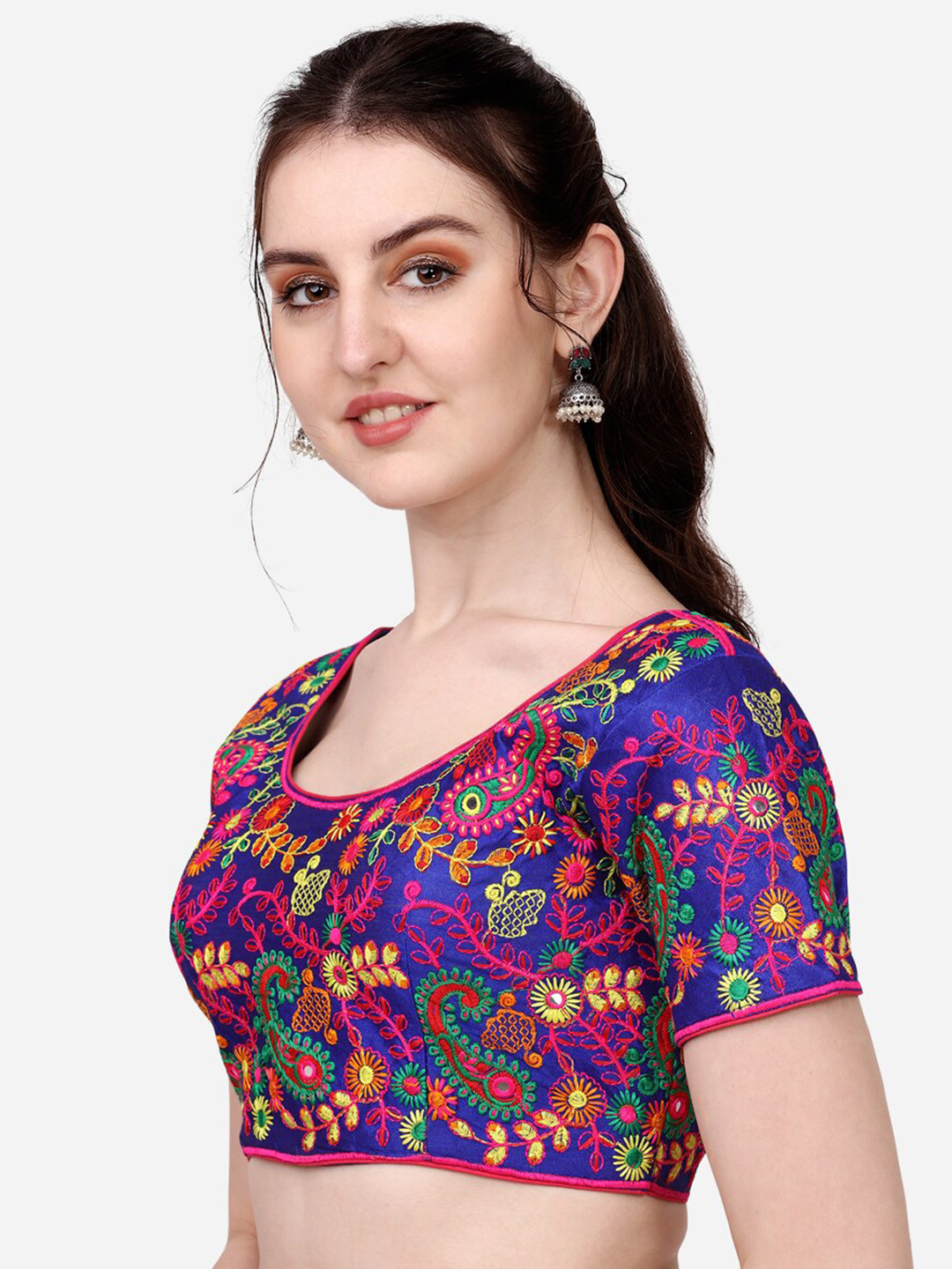 

PUJIA MILLS Women Blue Silk Gamthi Work Embroidery Saree Blouse