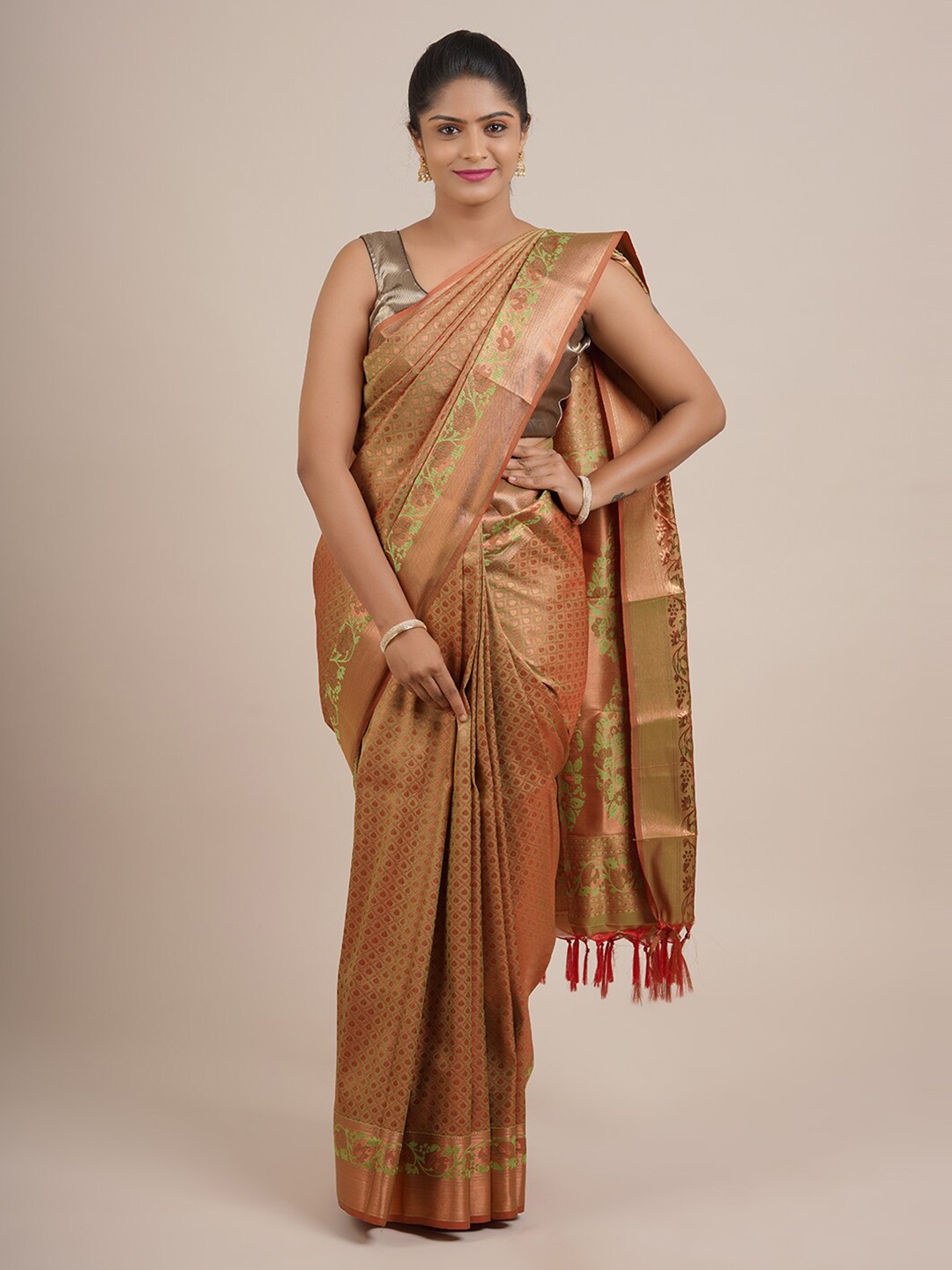 

Pothys Green & Gold-Toned Ethnic Motifs Zari Pure Silk Saree