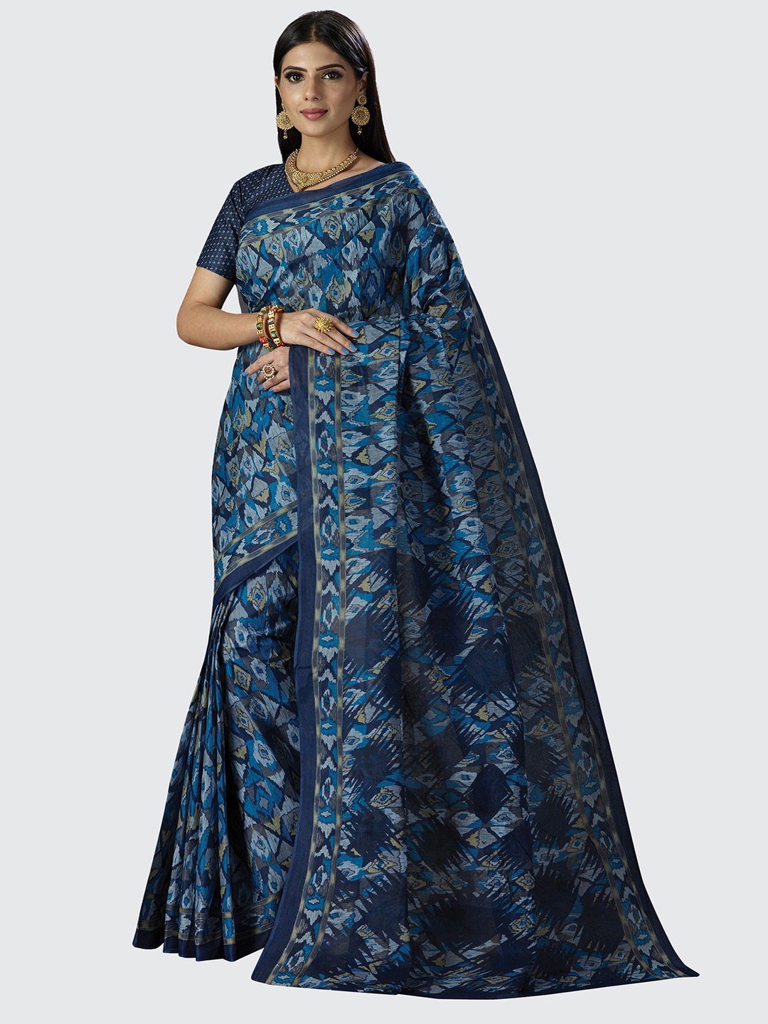 

SHANVIKA Blue Pure Cotton Block Print Saree