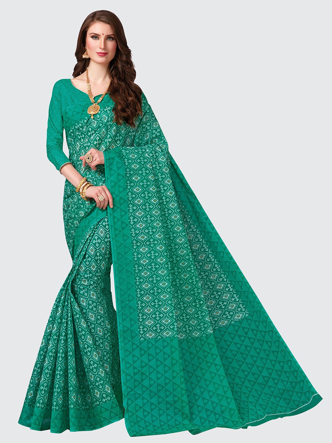 

SHANVIKA Green & White Ethnic Motifs Pure Cotton Block Print Saree