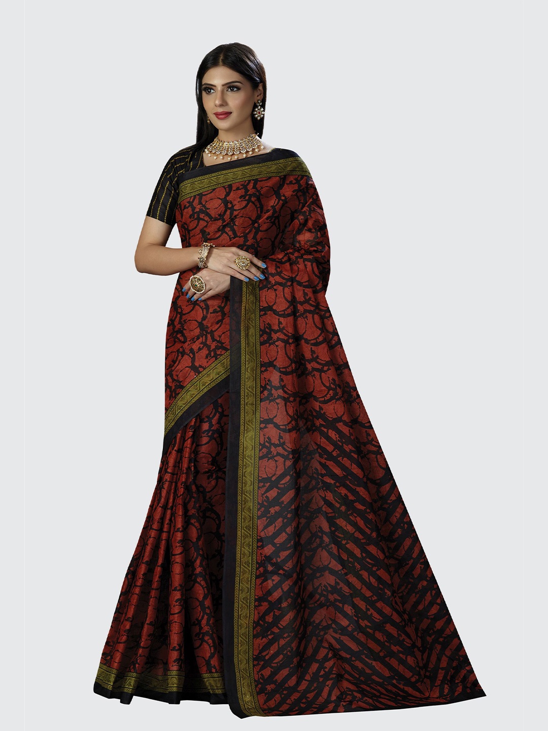 

SHANVIKA Rust & Black Pure Cotton Block Print Saree