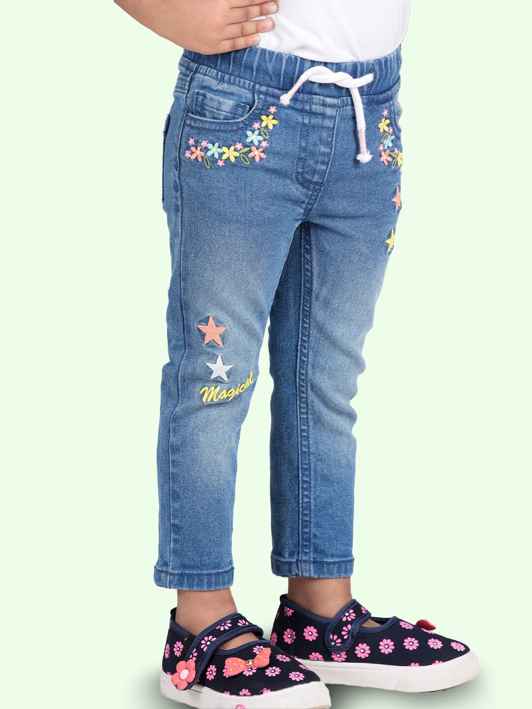 

Zalio Girls Blue Low Distress Light Fade Embroidered Jeans
