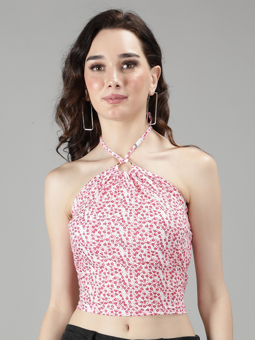 

Sonex Gold Women White Floral Print Halter Neck Crop Top