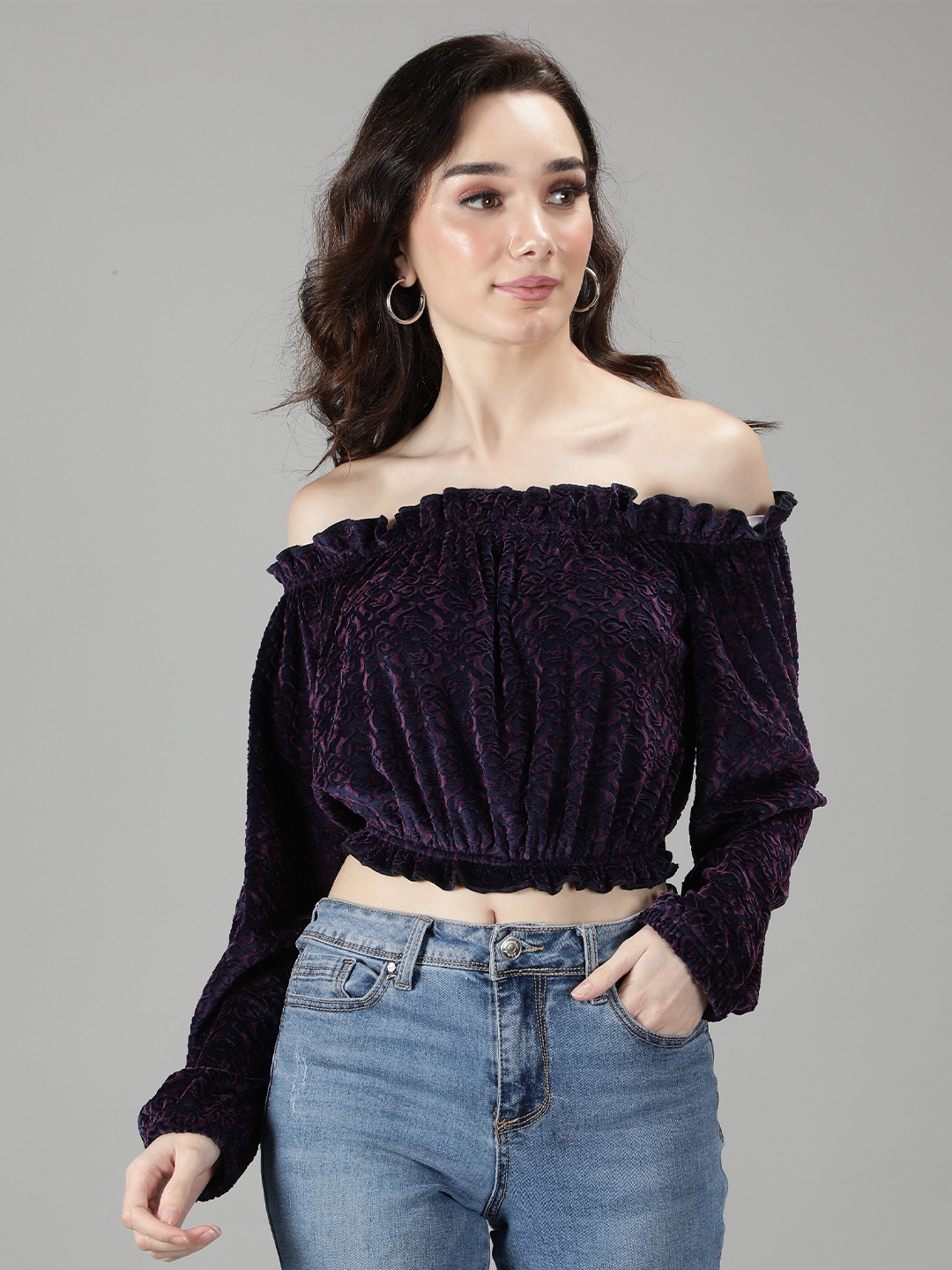 

Sonex Gold Blue Off-Shoulder Velvet Bardot Crop Top
