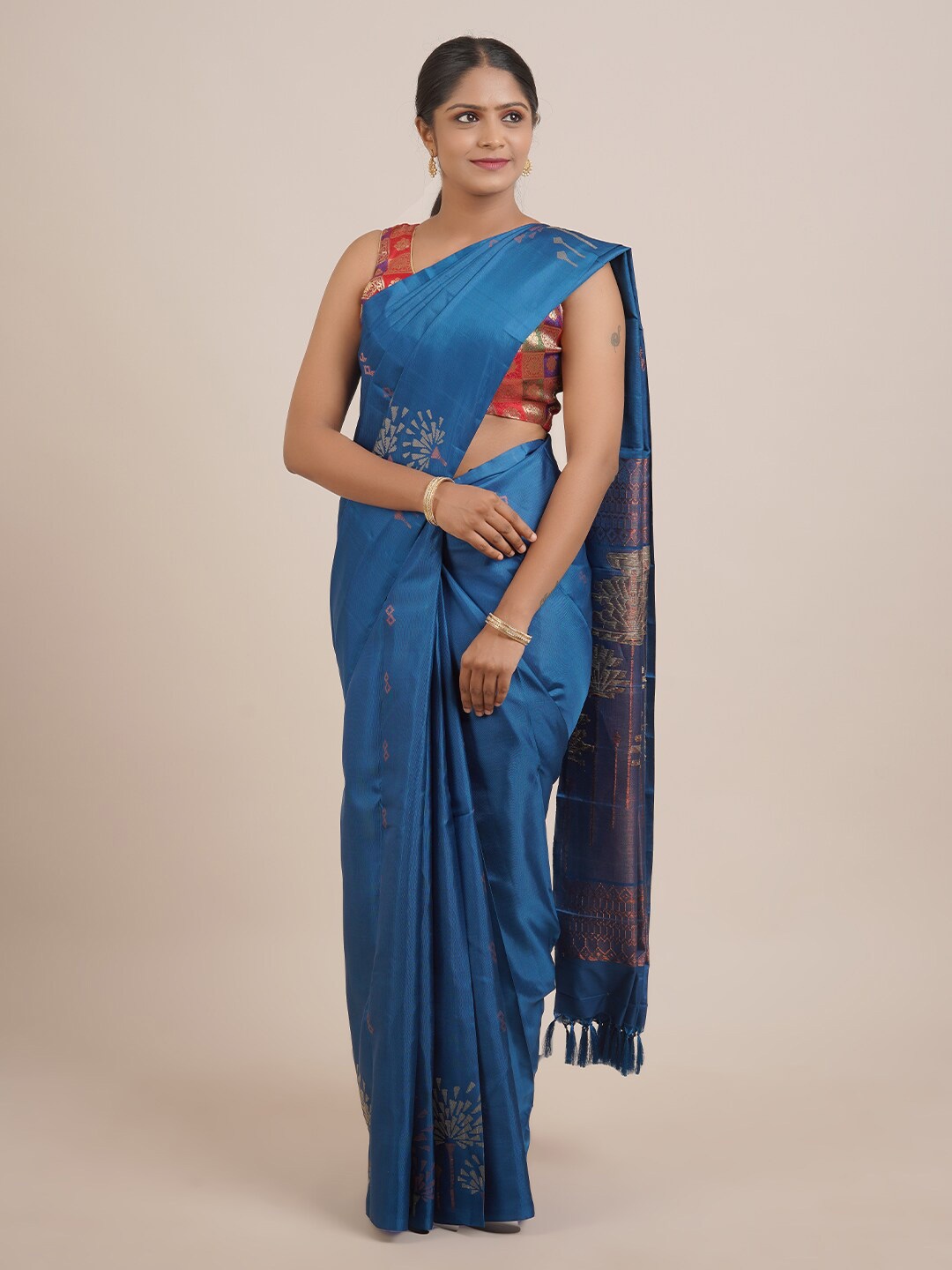 

Pothys Blue & Copper-Toned Floral Zari Pure Silk Kanjeevaram Saree