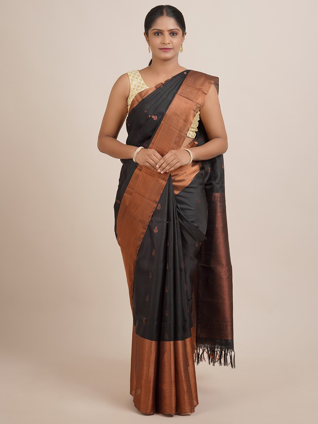 

Pothys Black & Copper-Toned Floral Zari Pure Silk Kanjeevaram Saree