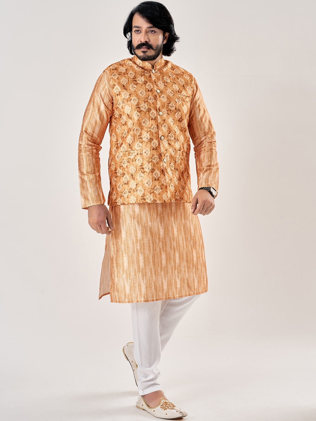 

amzira Men Kurti with Pyjamas & Jacket Set, Yellow