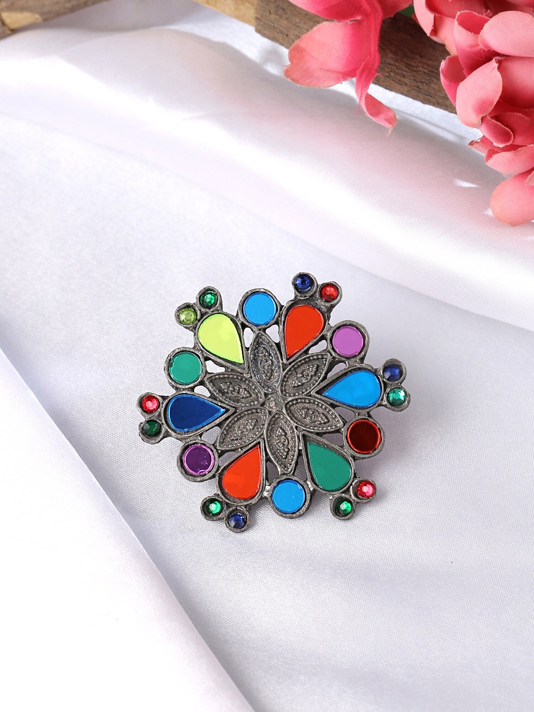 

Yellow Chimes Silver-Plated Floral Designed Oxidised Stone Studded Antique Finger Ring