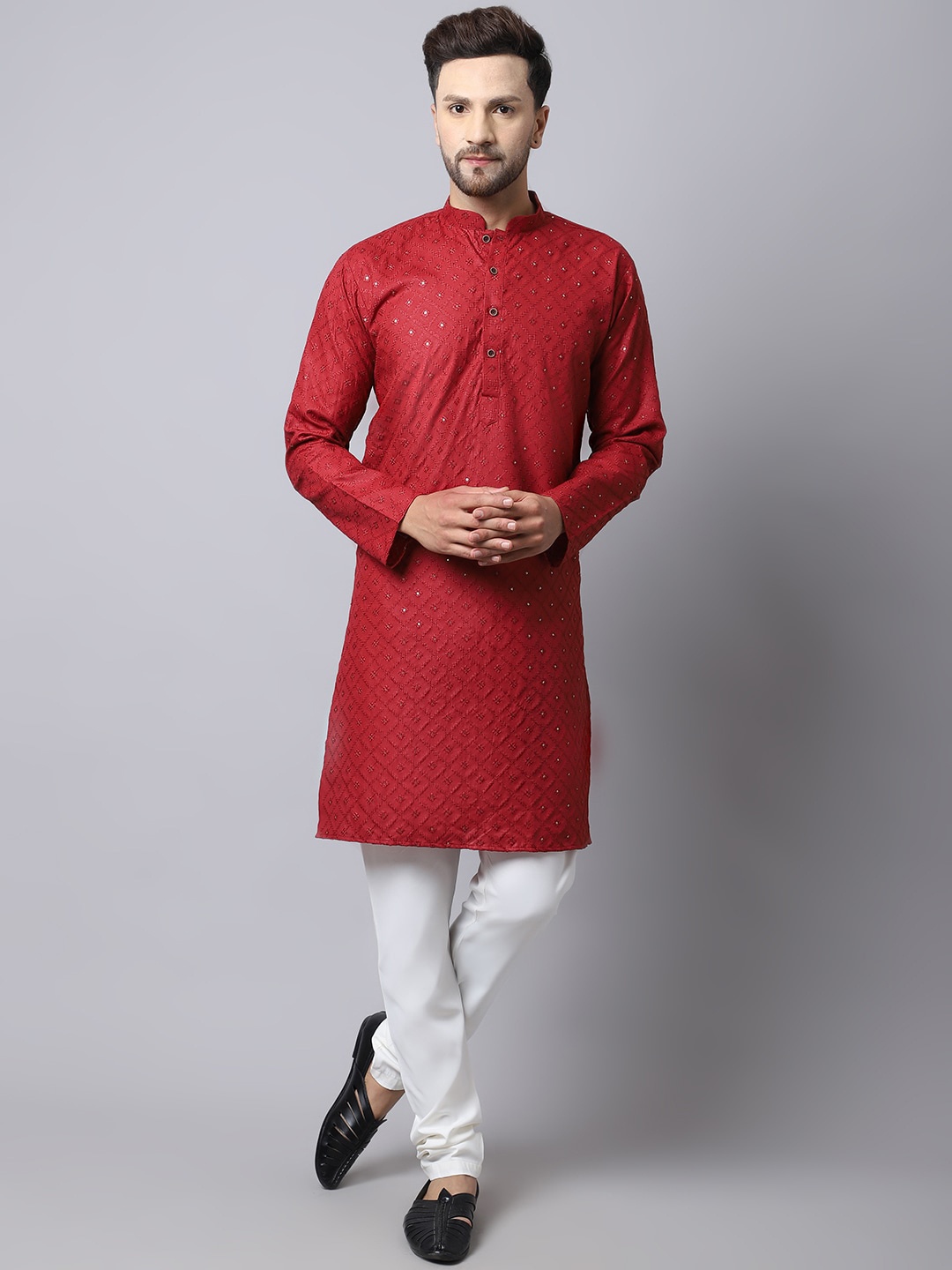 

Kaifoo Men Embroidered Sequinned Kurta with Churidar, Maroon