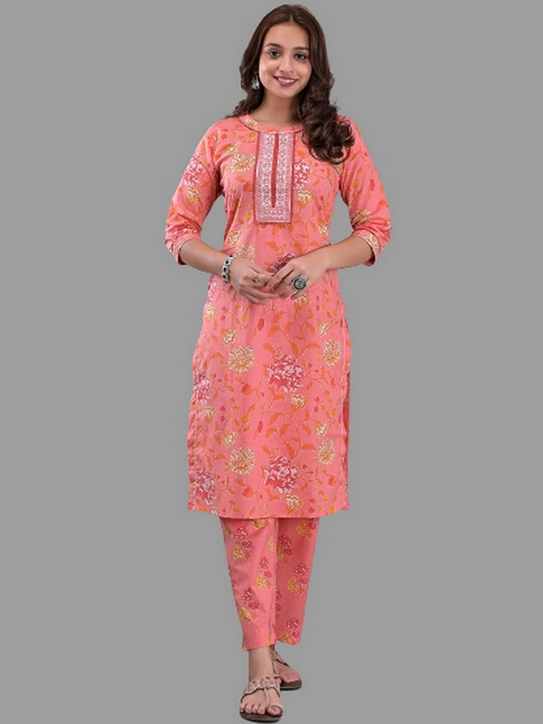 

EtnicaWear Women Floral Yoke Design Pure Cotton Kurta with Trouser Set, Pink