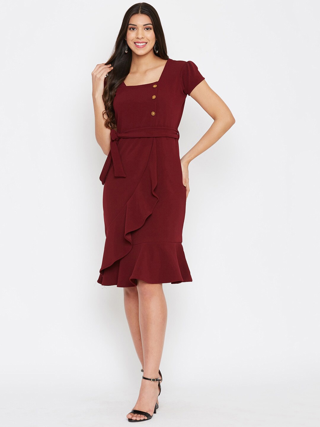 

Anaghakart Women Maroon Dress