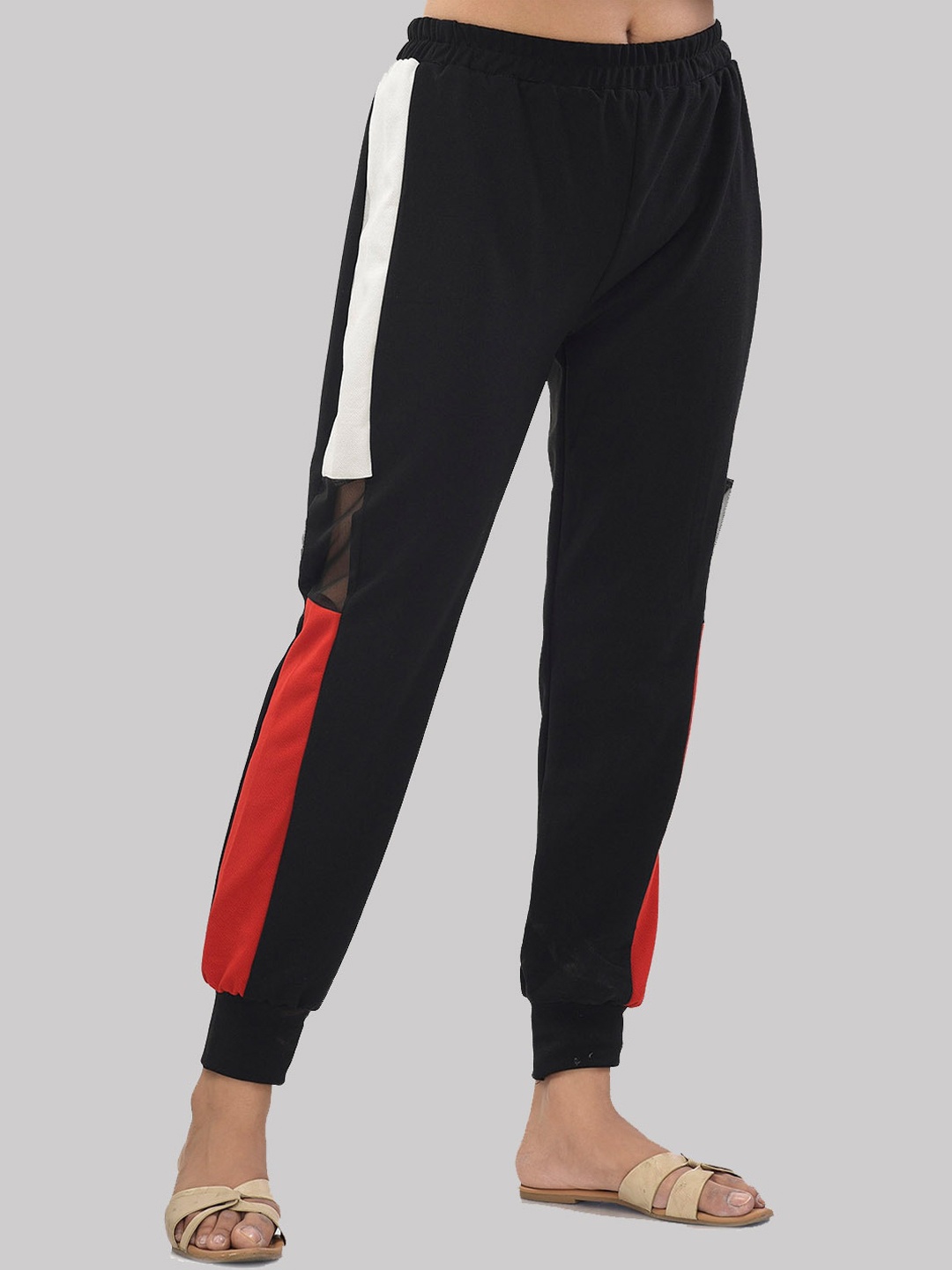 

Anaghakart Women Red Solid Joggers