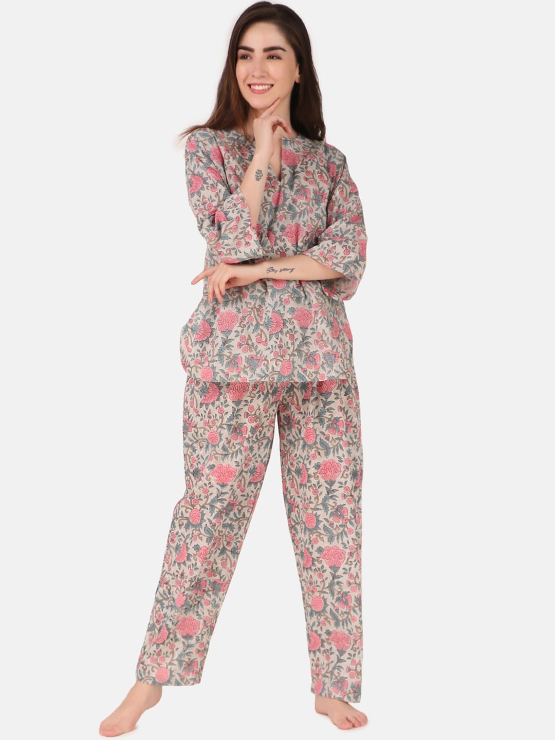 

Masha Women Grey & Brown Printed Night suit