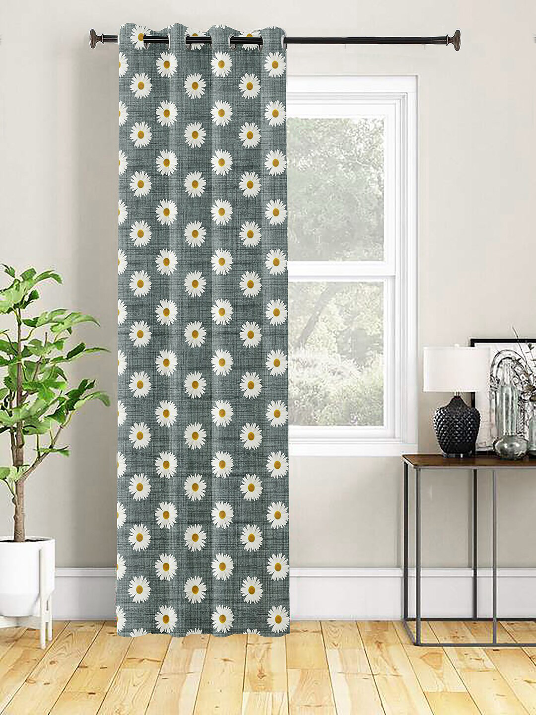 

AEROHAVEN Floral Room Darkening Door Curtain, Green