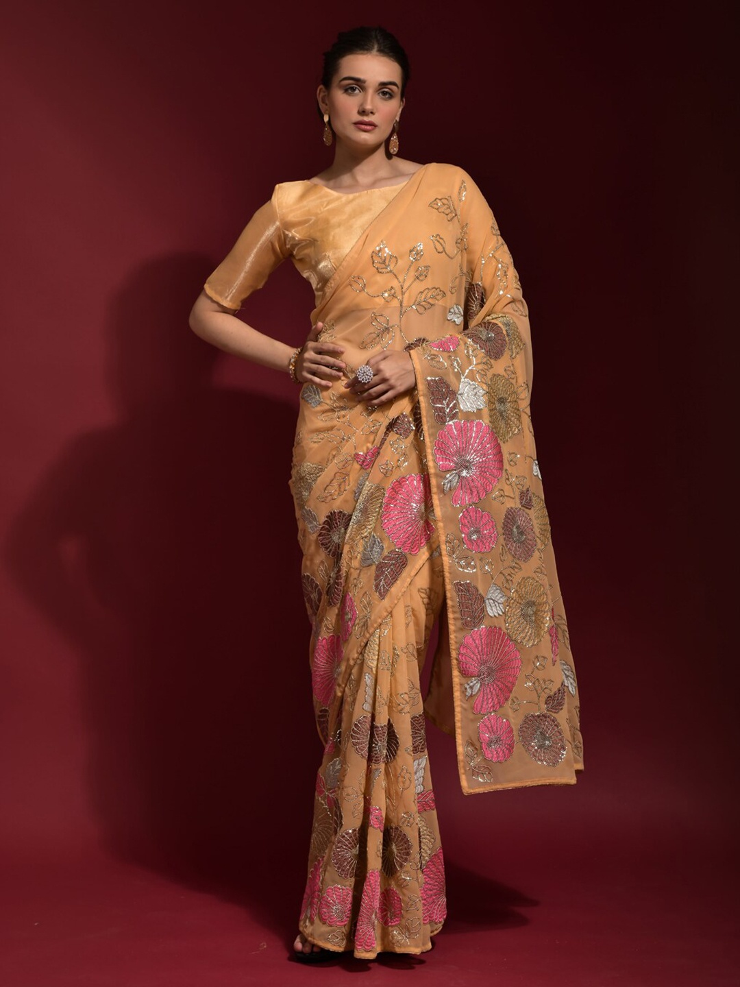 

BESUCHER Cream-Coloured & Pink Floral Sequinned Pure Georgette Saree