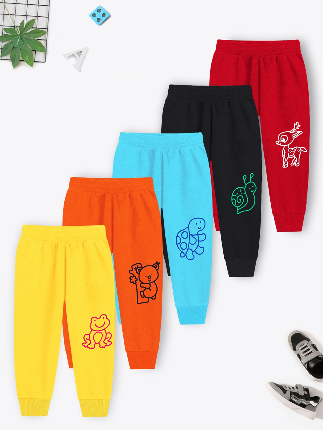 

Trampoline Unisex Kids Set Of 5 Printed Cotton Joggers, Yellow