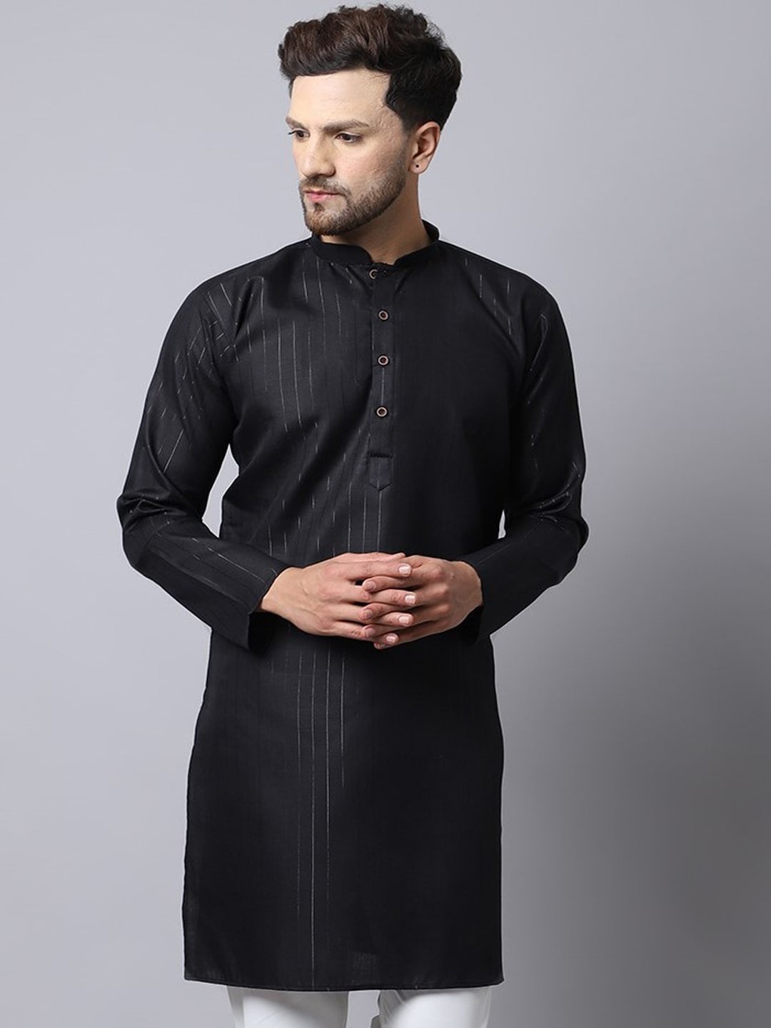 

Kaifoo Men Black Cotton Kurta