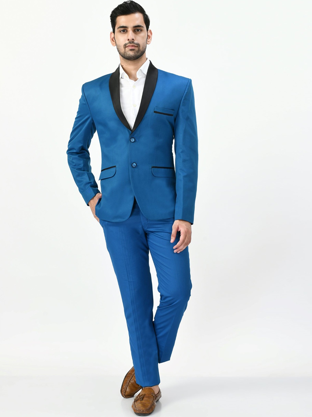 

TrulyFeb Men Blue Solid Single-Breasted 2-Piece Slim-Fit Suits