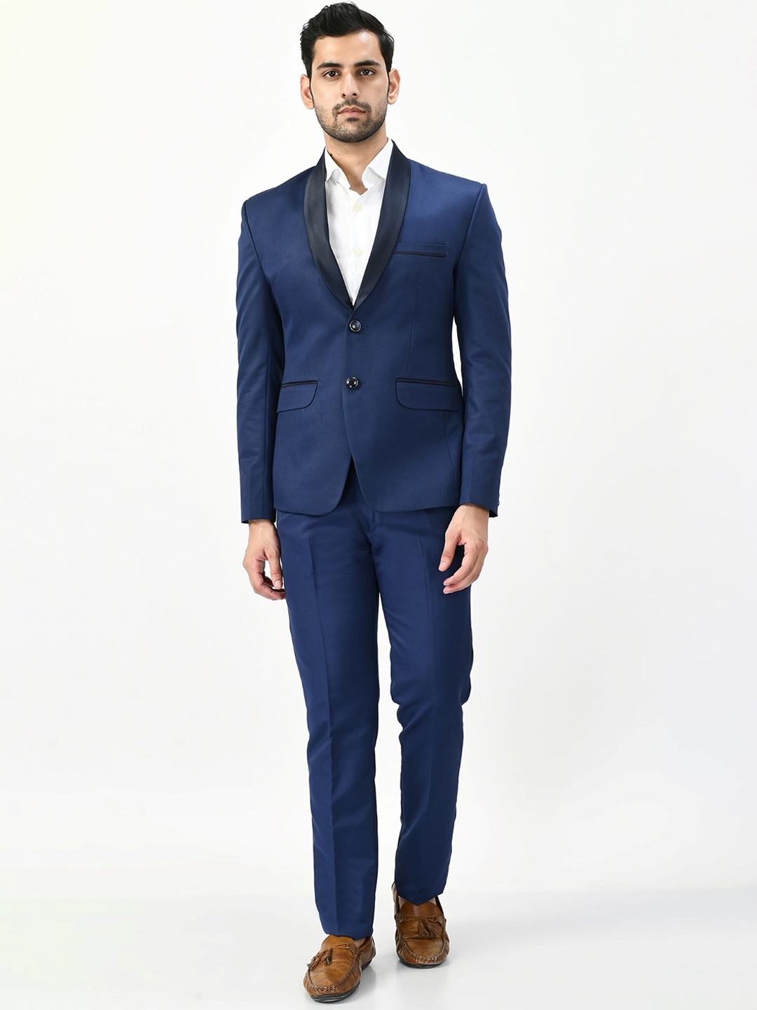 

TrulyFeb Men Blue Solid Slim-Fit Two Piece Suits