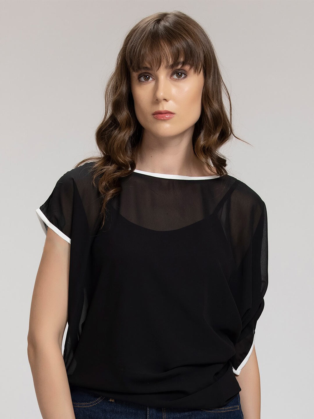 

SHAYE Women Black Extended Sleeves Top