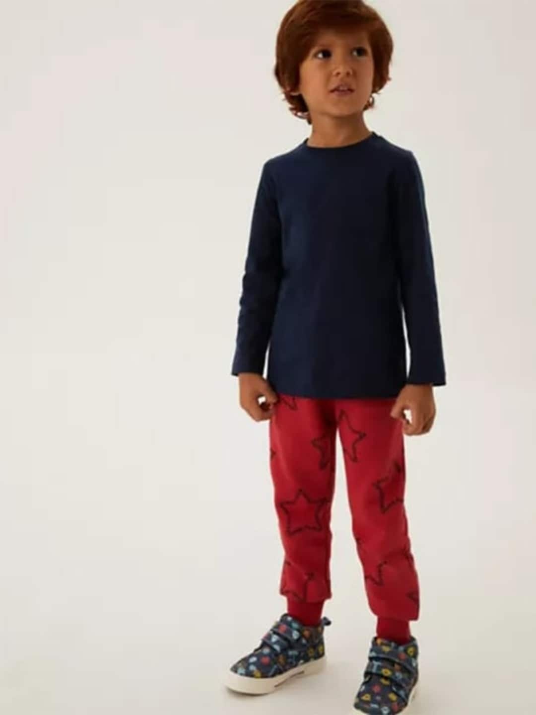 

Marks & Spencer Boys Navy Blue Round Neck Long Sleeves T-shirt