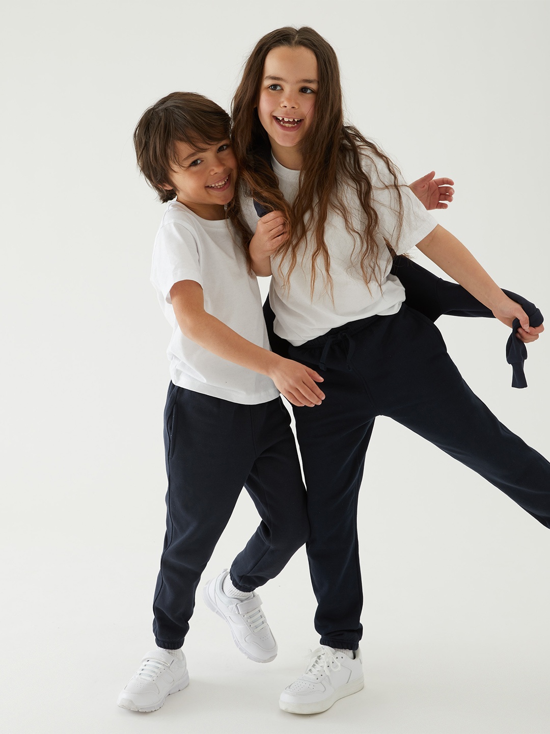 

Marks & Spencer Unisex Kids High-Rise Regular Fit Cotton Trouser, Navy blue