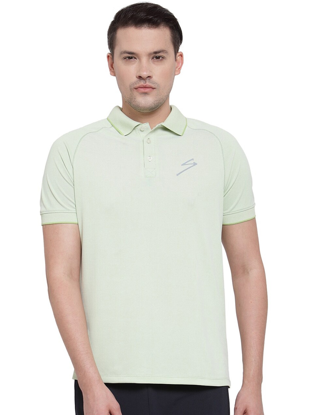 

UNPAR Men Green Polo Collar T-shirt