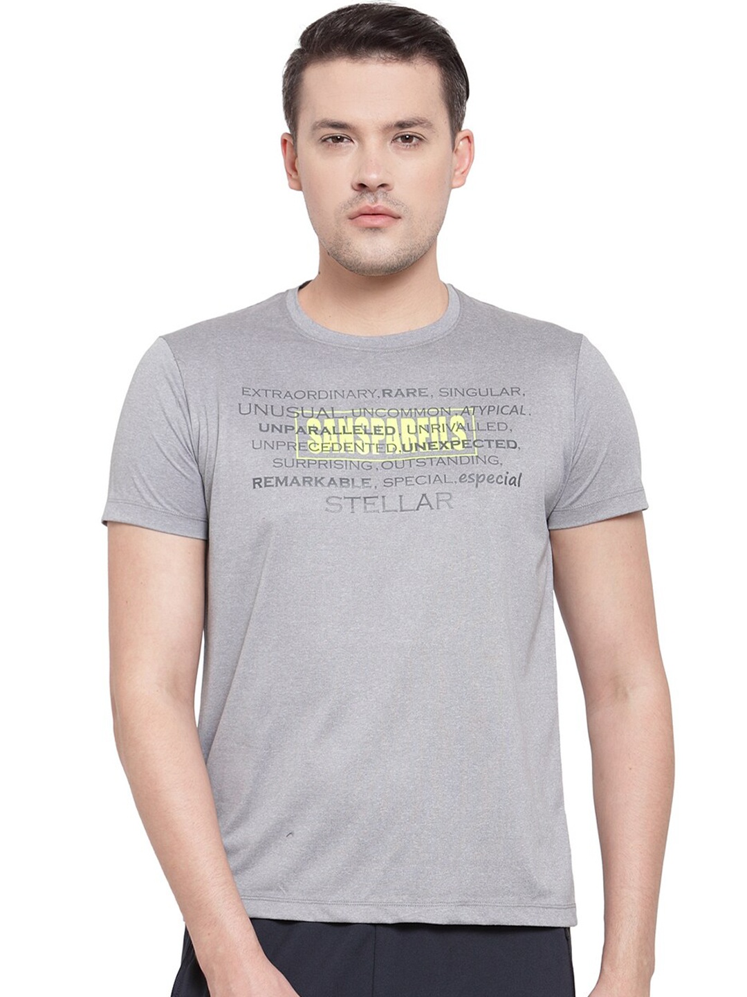 

UNPAR Men Grey Typography Printed T-shirt