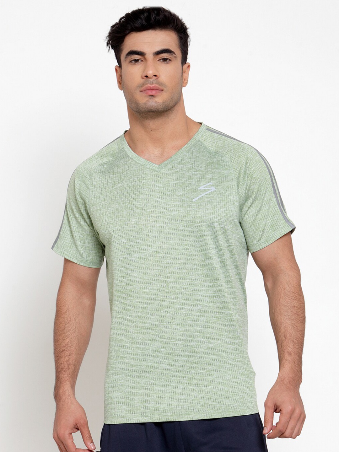 

UNPAR Men Green V-Neck T-shirt