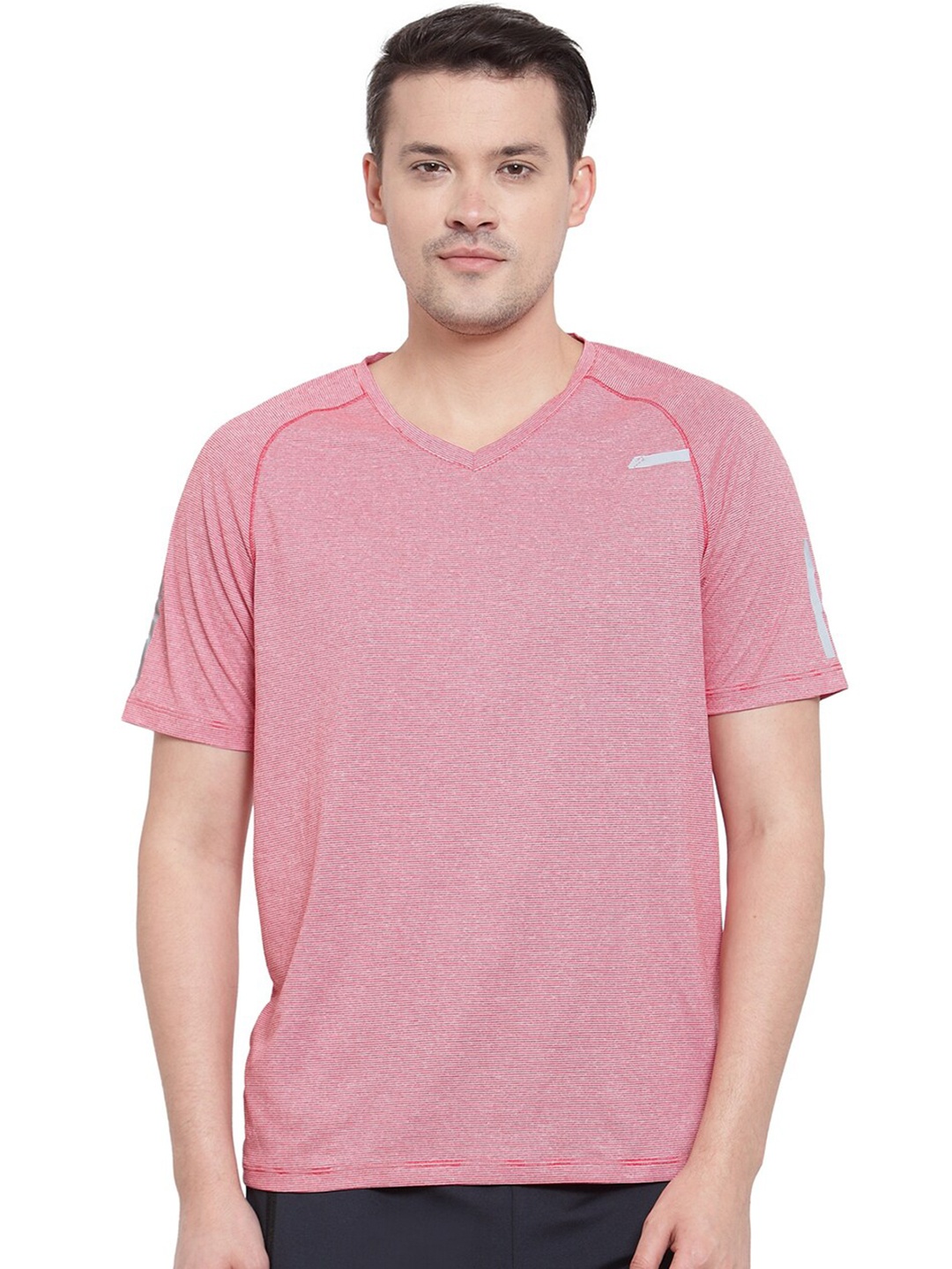 

UNPAR Men Purple V-Neck T-shirt
