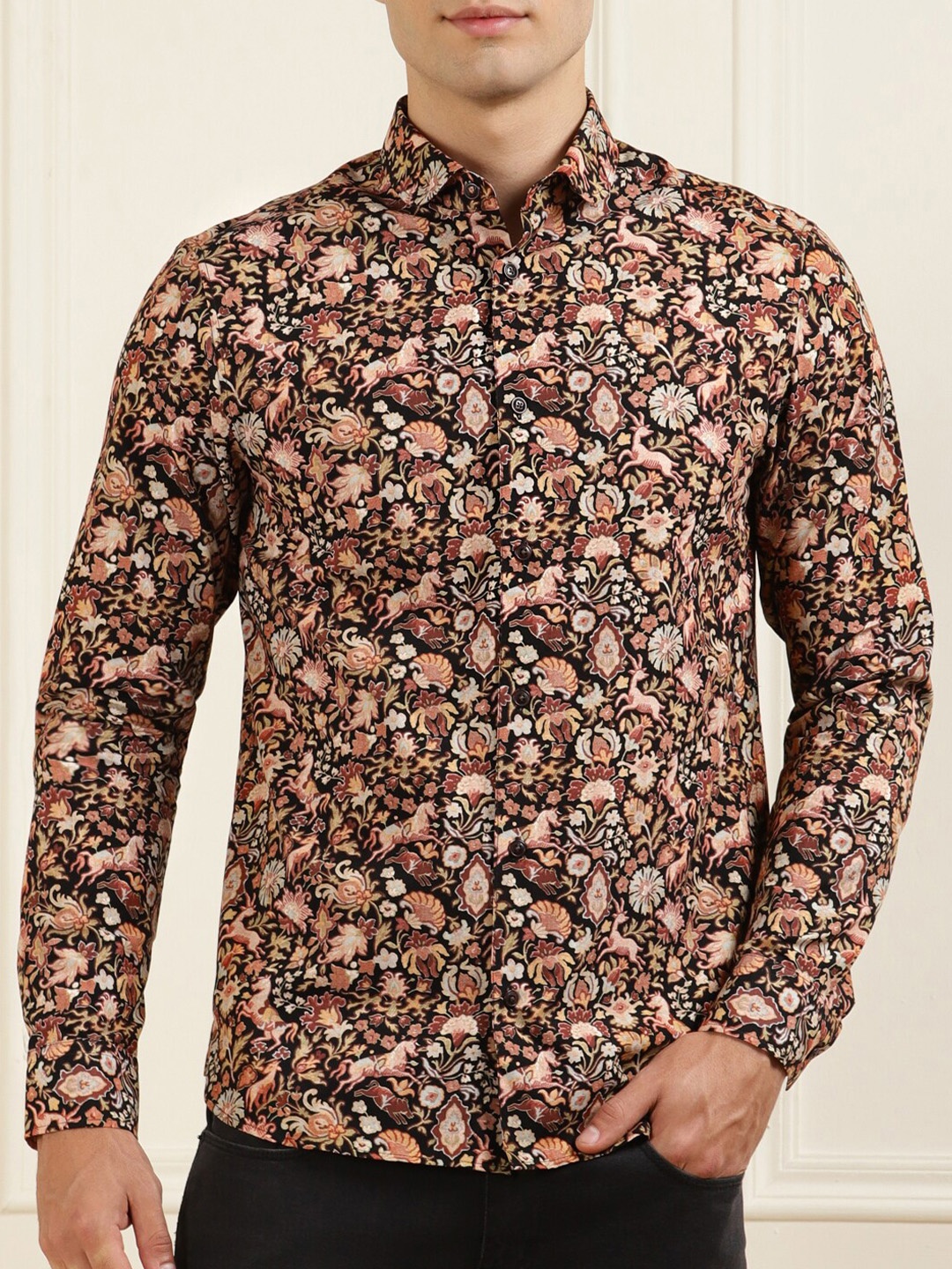 

Ted Baker Men Brown Floral Printed Pure Cotton Casual Shirt
