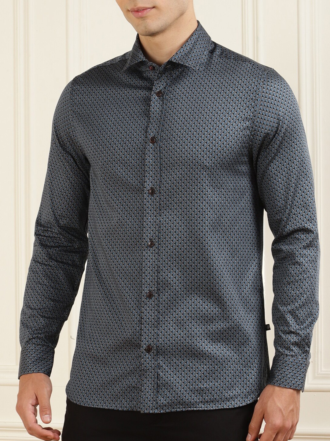 

Ted Baker Men Navy Blue Geometric Printed Cotton Casual Shirt