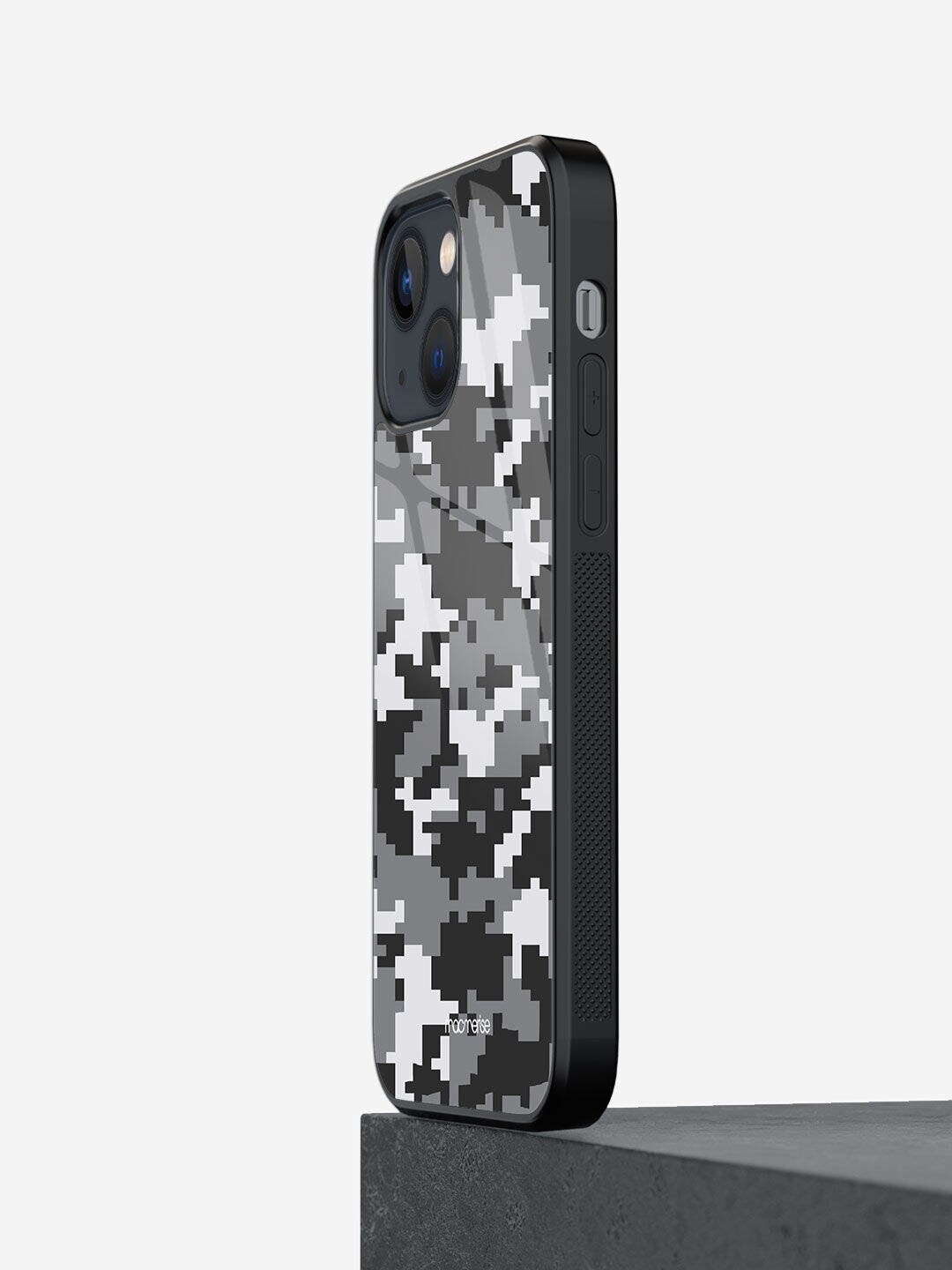 

Macmerise Grey Camo Pixel Printed iPhone 13 Glass Back Case