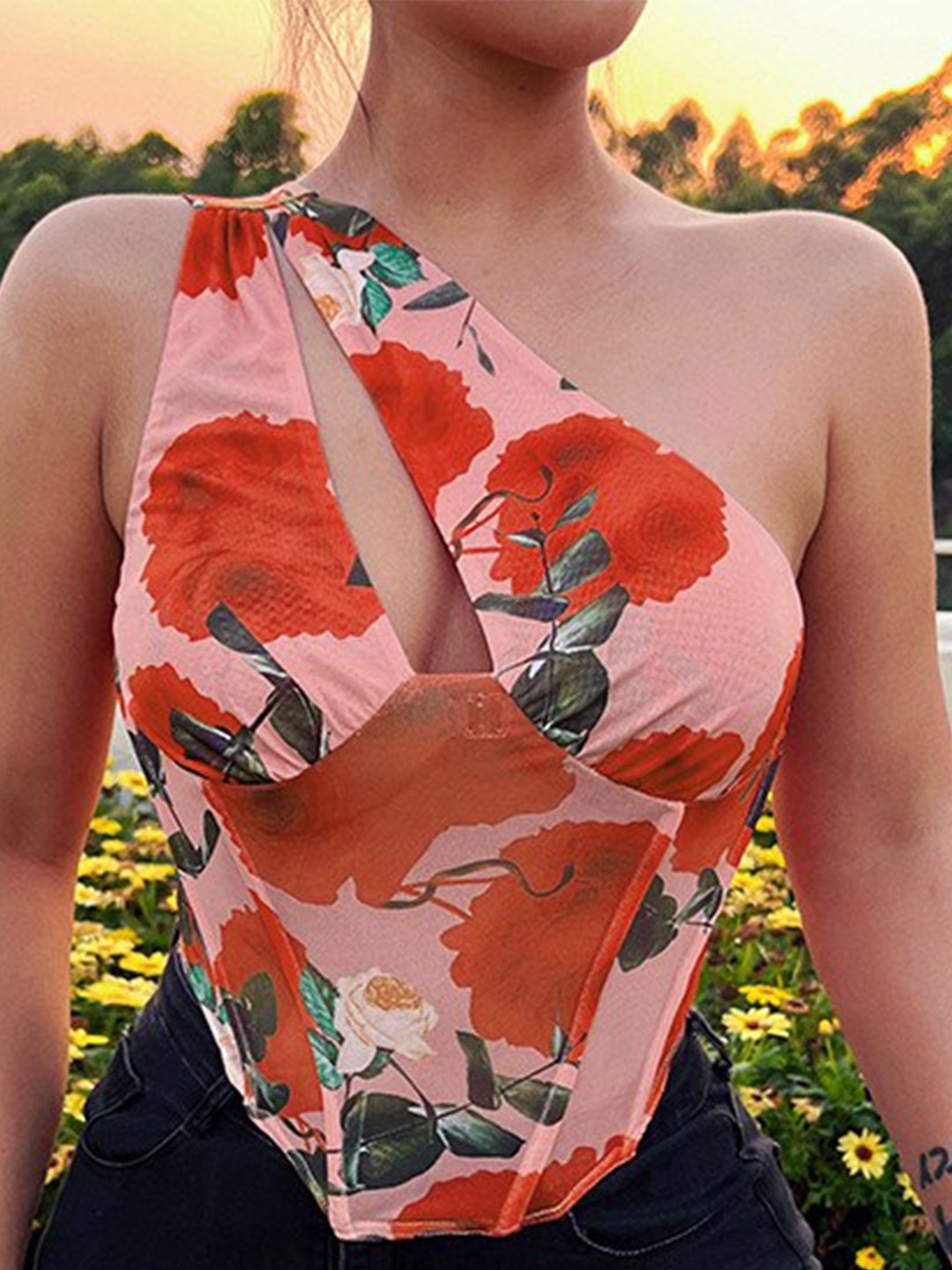 

La Aimee Women Red Floral Print One Shoulder Tank Top